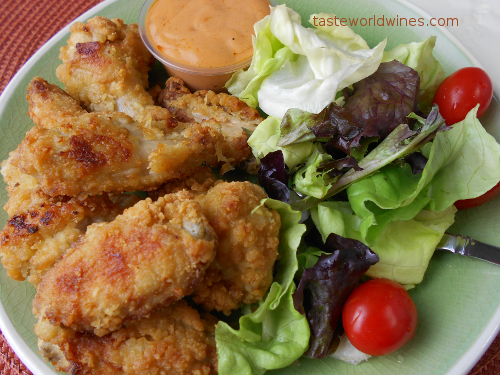 Chicken Wings and Salad 
